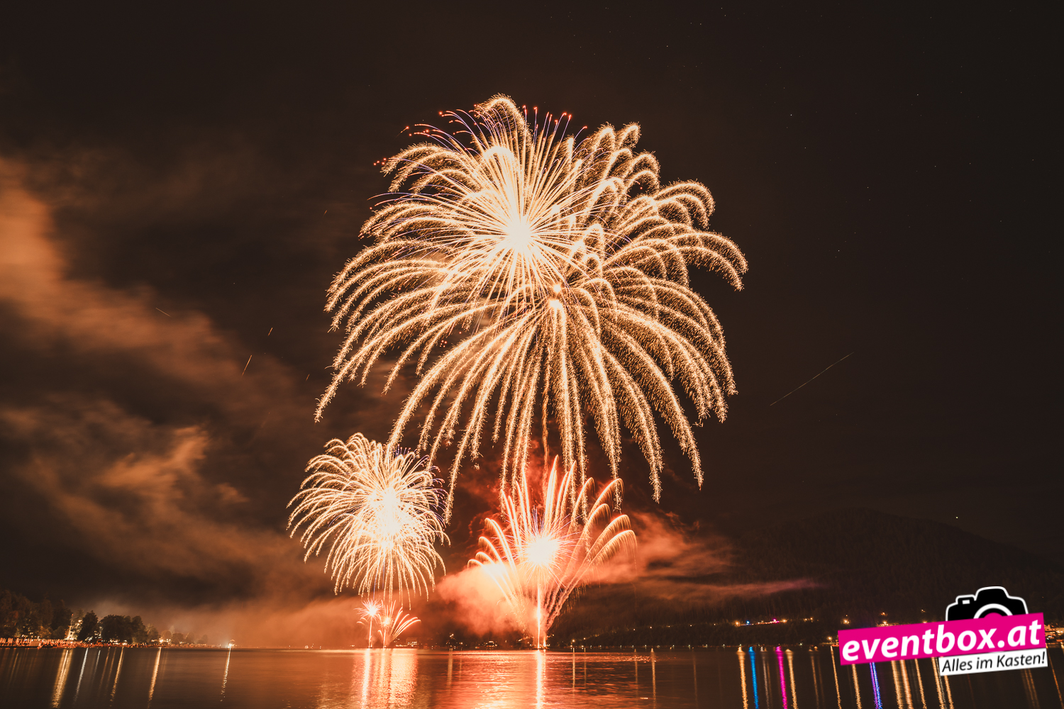 Feuerwerk See in Flammen 2024 (Video) eventbox.at