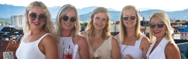 LOVE FESTIVAL – Rooftopparty @ Bar 19null7
