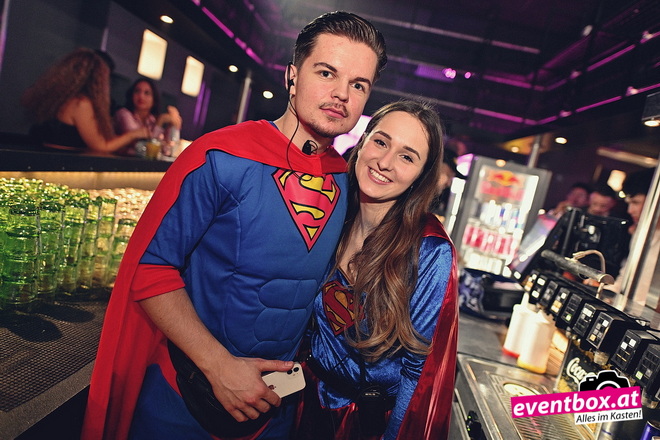 Foto aus dem Album „Superheldenparty“