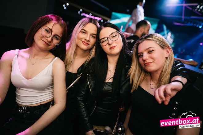 Foto aus dem Album „Bad Bunny @ Eventstage Klagenfurt“