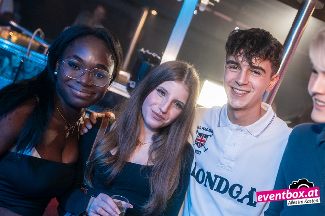 Foto aus dem Album „OMG – 2010er VIBEZZ @ Eventstage Klagenfurt“