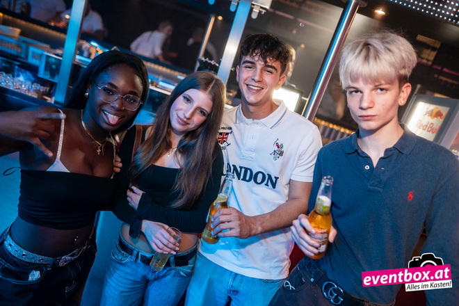 Foto aus dem Album „OMG – 2010er VIBEZZ @ Eventstage Klagenfurt“