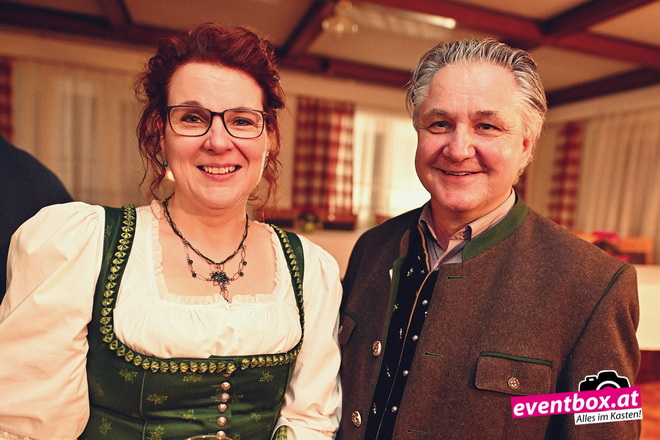 Foto aus dem Album „ÖVP-Ball mit Meilenstein @ Edlingerhof“