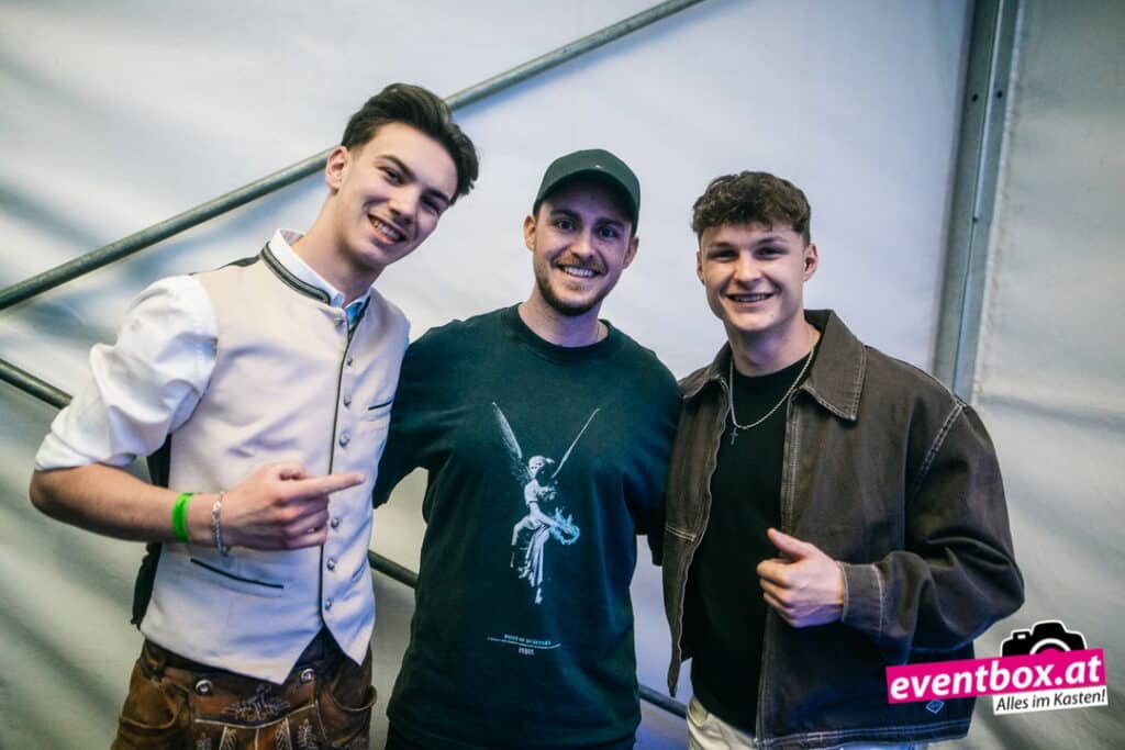 20260405-22-53-06-NZ9_2044