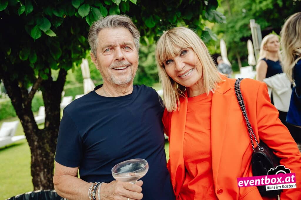 Foto aus dem Album „Sportwagenfestival Velden 2026 – Sportwagenpräsentation im Seehotel Europa“