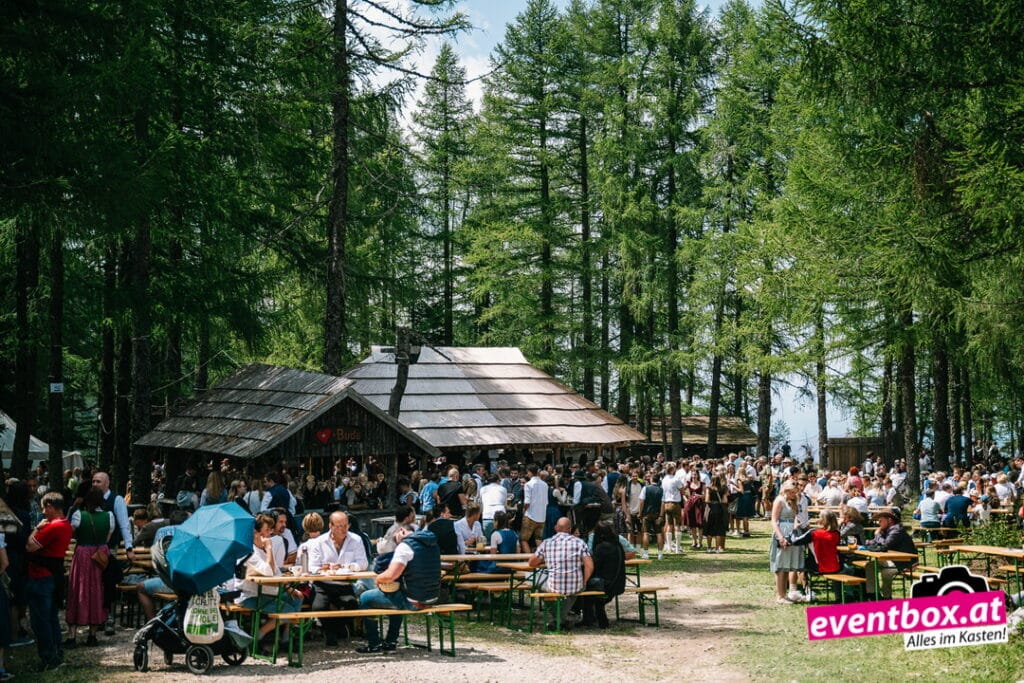 Foto aus dem Album „Petzen Almkirchtag 2026“