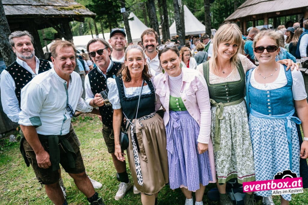 Foto aus dem Album „Petzen Almkirchtag 2026“