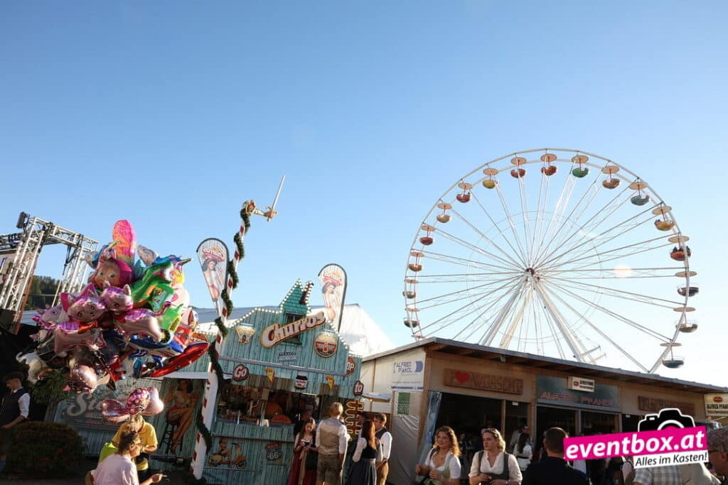 Foto aus dem Album „St. Veiter Wiesenmarkt 2026 – Markt und Partyzelte“