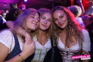Beitragsbild zu: St. Veiter Wiesenmarkt 2026: Markt, Partyzelte und unsere Fotos