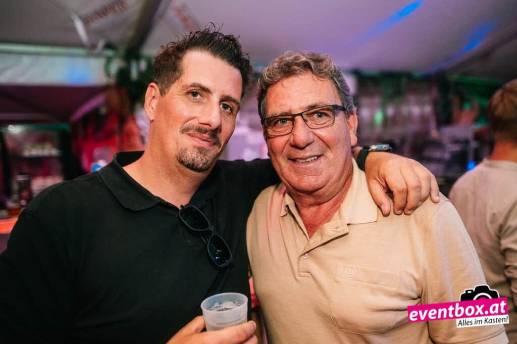 Foto aus dem Album „Gary Poppins live im Schlosscafé Wiesnzelt – Bleiburger Wiesenmarkt 2026“