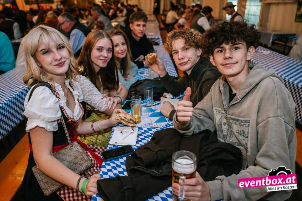 Foto aus dem Album „Krumpendorfer Oktoberfest 2026 – Bieranstich & Die Fürsten“