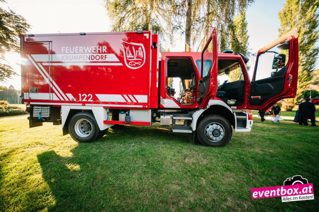 Foto aus dem Album „Titel: 20. Krumpendorfer Oktoberfest – Fahrzeugweihe“