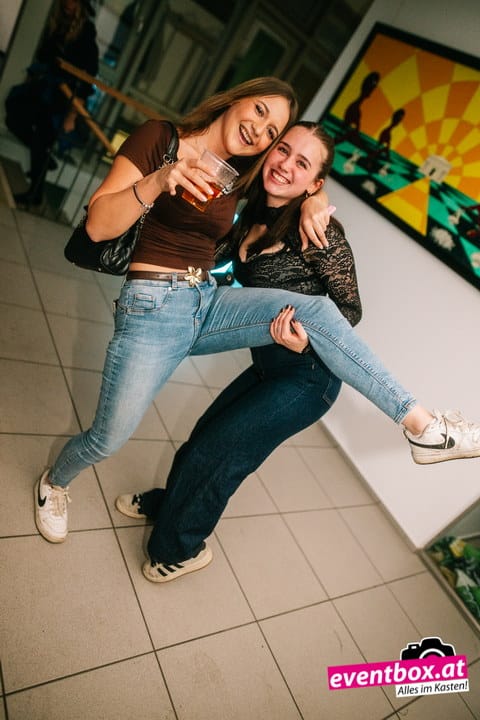 Foto aus dem Album „Afterparty der Maskenschau – Creatures of Hell Griffen 2026“