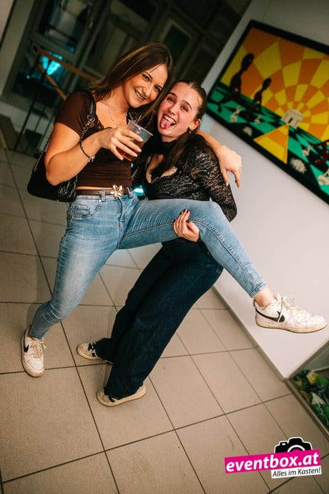 Foto aus dem Album „Afterparty der Maskenschau – Creatures of Hell Griffen 2026“