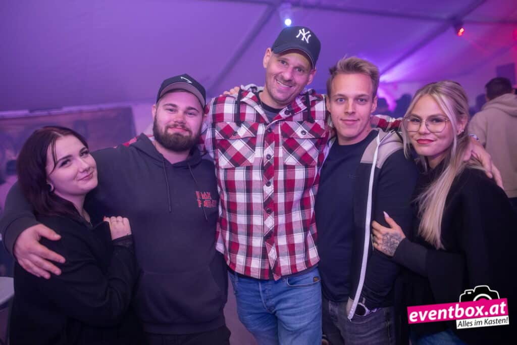 Foto aus dem Album „Wiesenfrequenz 2026 im 20’s Cheers am Kolomonimarkt“
