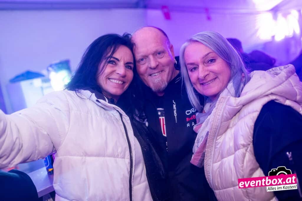 Foto aus dem Album „Wiesenfrequenz 2026 im 20’s Cheers am Kolomonimarkt“