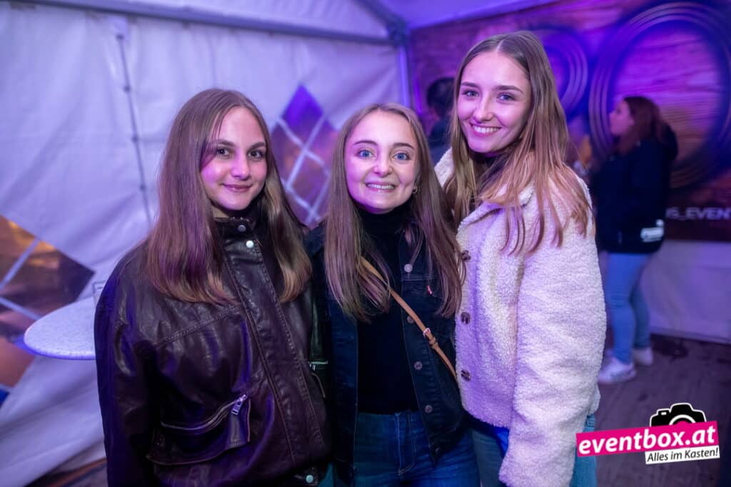 Foto aus dem Album „Wiesenfrequenz 2026 im 20’s Cheers am Kolomonimarkt“