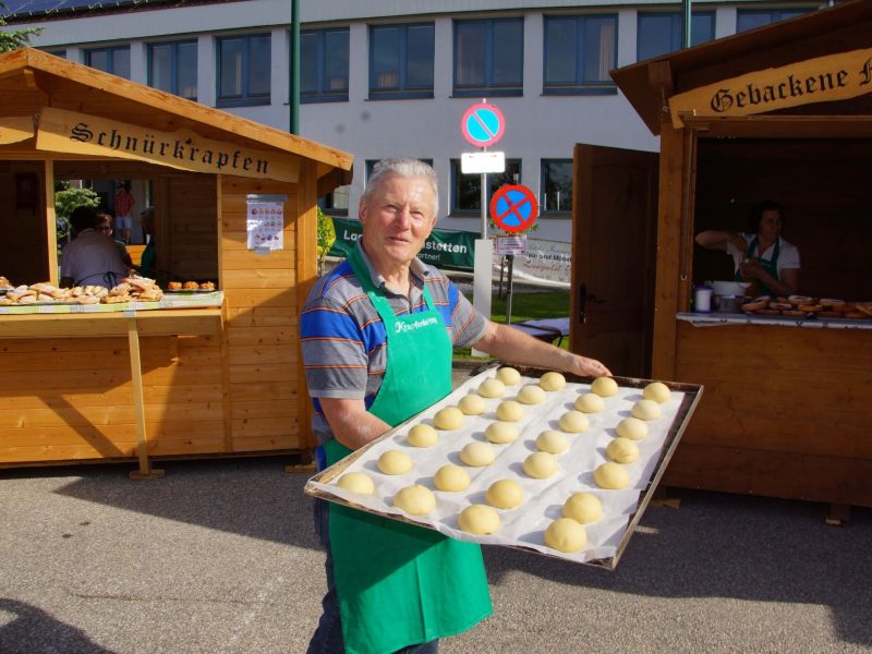 Krapfenkirtag mit Kunsthandwerksausstellung – 3 Mai, 2026